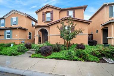 Main picture of 2924 Bowden Square Way
