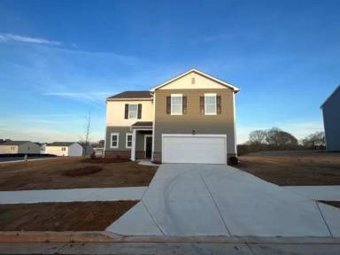 Main picture of 168 Pond Ct