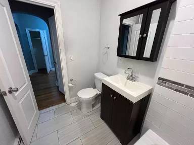 Main picture of 14 Kensington Ave