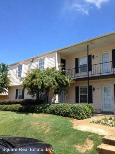 Main picture of 405 Park Ln