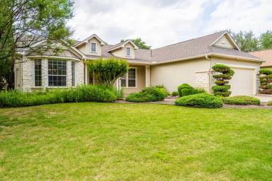 Main picture of 126 Great Frontier Dr