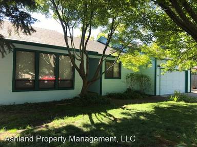 Main picture of 776 Glendale Ave