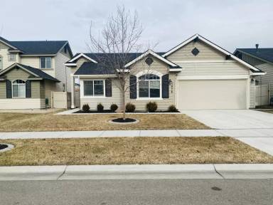 Main picture of 1476 W Soldotna Dr