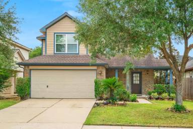 Main picture of 19803 Waterflower Dr