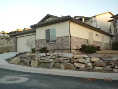 Main picture of 2382 S Canterbury Rd