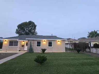 Main picture of 9171 Stanford Ave
