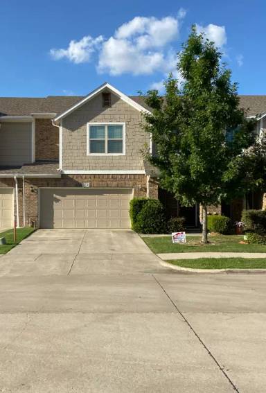Main picture of 3739 Venice Dr