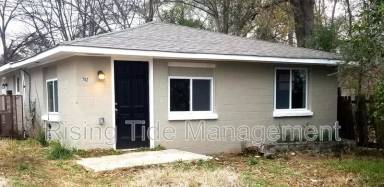 Main picture of 702 8th Ave