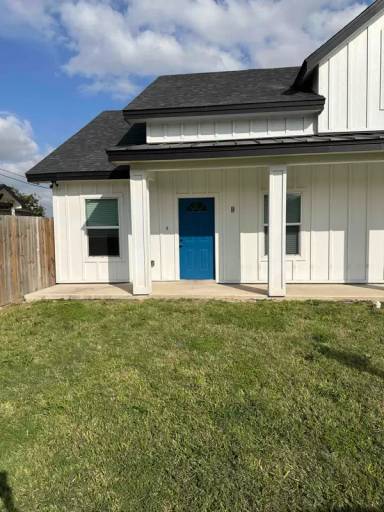 Main picture of 10308 Ramon Ave