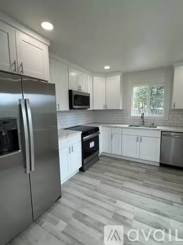 Main picture of 21944 Arbor Ave