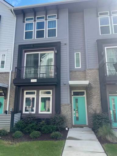 Main picture of 2135 Electric Ln