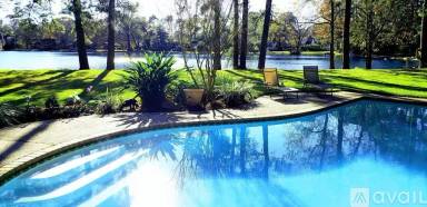 Main picture of 13203 Holston Hills Dr