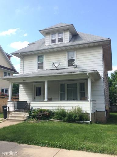 Main picture of 857 1st St SW