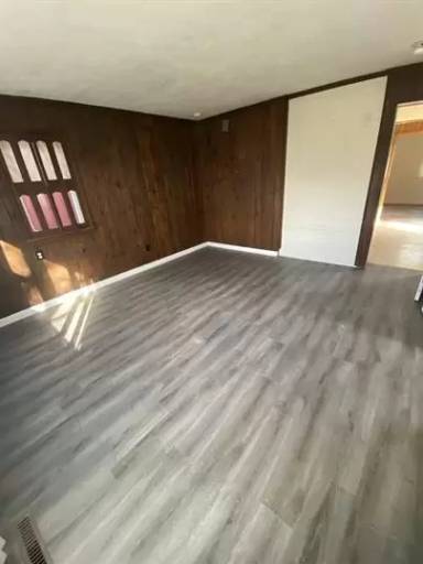 Main picture of 52 E Pitman St
