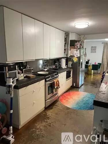 Main picture of 3326 Farragut St
