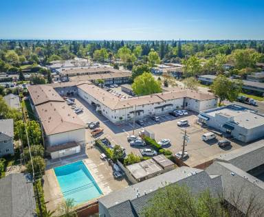 Main picture of Village Oaks Apartments