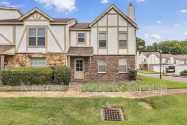 Main picture of 7523 Bavarian Dr