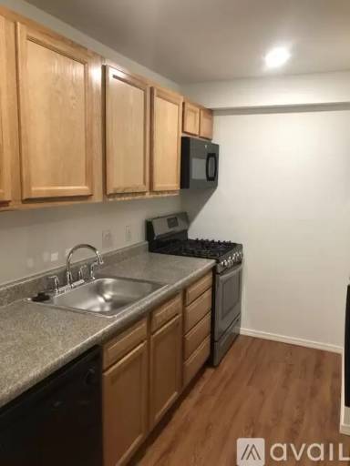 Main picture of 17 Sugar Maple Ln
