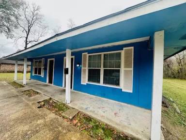 Main picture of 4265 Joseph St