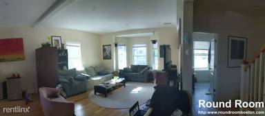 Main picture of 9 Sparhawk St