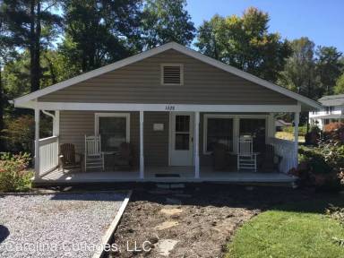 Main picture of 1328 5th Ave W