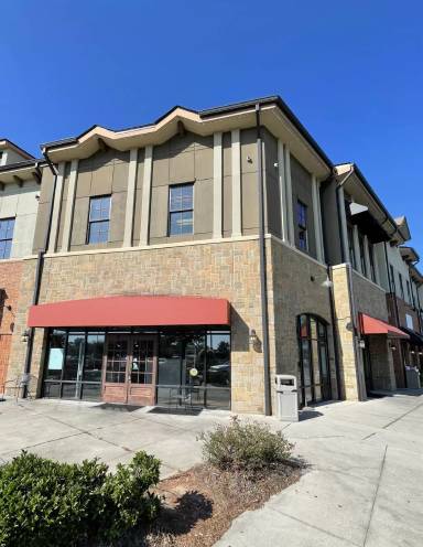 Main picture of 1100 Brampton Ave