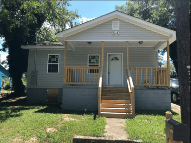 Main picture of 1092 Cloverdale St SE