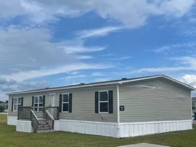 Main picture of 254 Banyan Ave