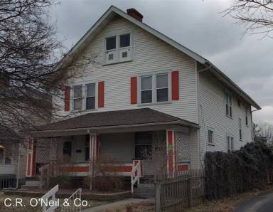 Main picture of 275 N Warren Ave