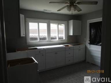 Main picture of 4505 Pontiac Dr