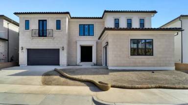Main picture of 20150 W Marlow Ln