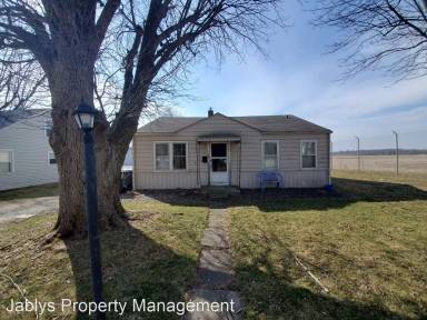 Main picture of 715 10th St