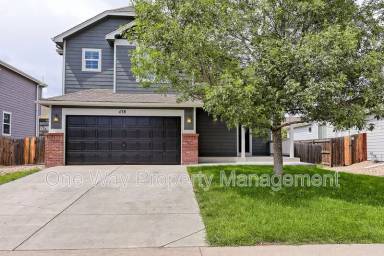 Main picture of 438 Heritage Ln