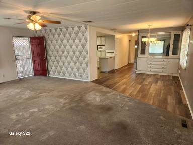Main picture of 24 Westgate Cir