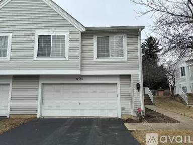 Main picture of 904 Mayfair Ct