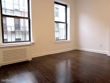 Main picture of 212-18 E 89th St