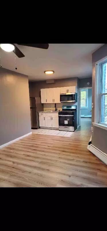 Main picture of 716 Macdade Blvd