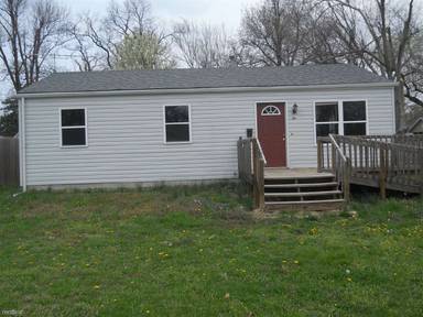 Main picture of 1701 W Webster St
