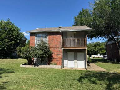 Main picture of 805 SE 4th St