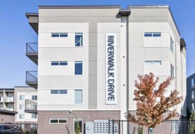 Main picture of 615 Riverwalk Dr