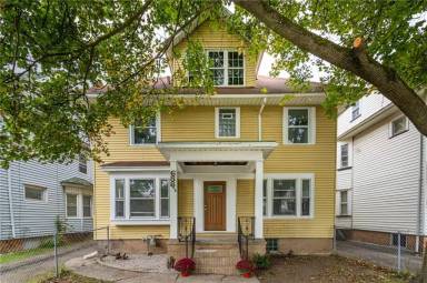 Main picture of 688 Genesee St