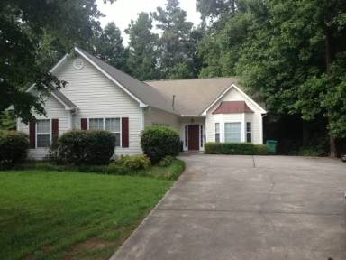 Main picture of 974 Dogwood Rd