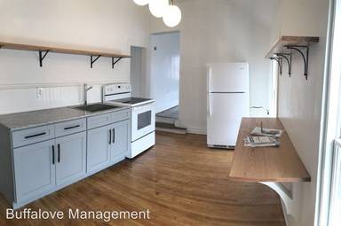 Main picture of 552 Niagara St