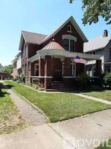 Main picture of 1415 Central Ave