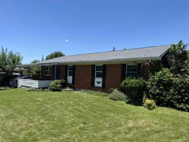 Main picture of 1939 Bedinger Ct