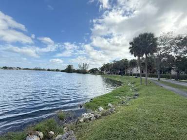 Main picture of 3400 Blue Lake Dr