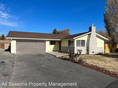 Main picture of 4407 N Meadows Ct