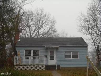 Main picture of 1600 E University St