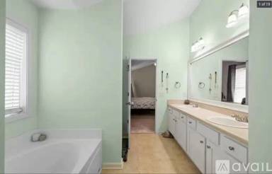 Main picture of 8805 Penbrooke Ct