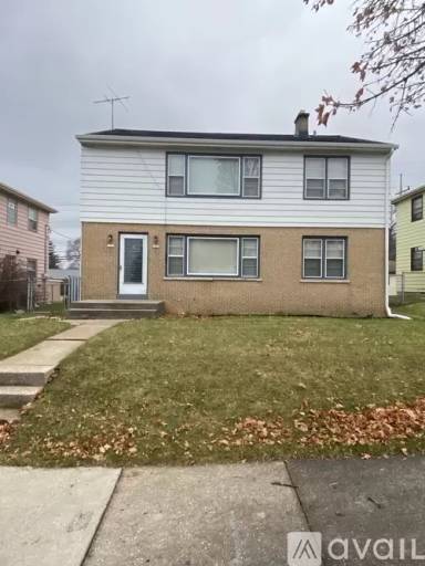 Main picture of 7725 W Villard Ave